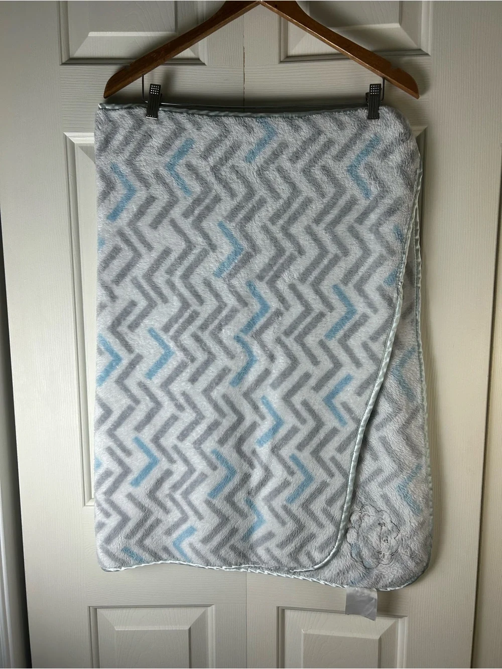 SL Home Fashions Gray White Blue Lion Baby Blanket Chevron Tan Brown Plush Lovey